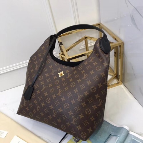 Louis Vuitton Bag 045